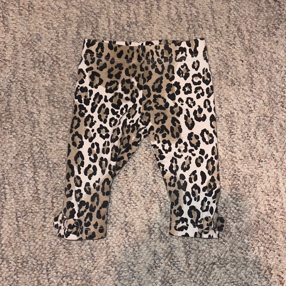 (15for$10) baby girl cheetah print leggings